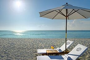 The Villa Casa Casuarina