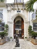 The Villa Casa Casuarina