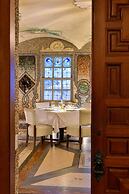 The Villa Casa Casuarina