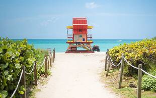 The Villa Casa Casuarina