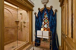 The Villa Casa Casuarina