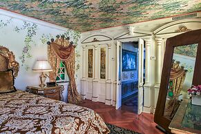 The Villa Casa Casuarina