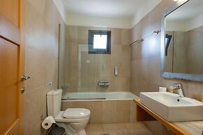 Ariadne Beach - Adults Only