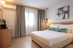 Ariadne Beach - Adults Only