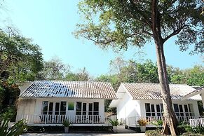 The C Samet Beach Resort