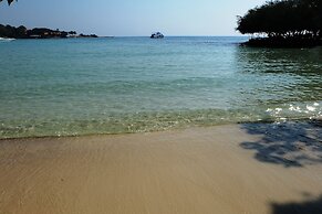 The C Samet Beach Resort