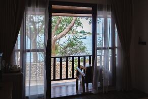 The C Samet Beach Resort