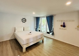 The C Samet Beach Resort