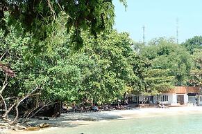 The C Samet Beach Resort