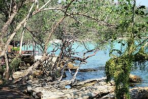 The C Samet Beach Resort