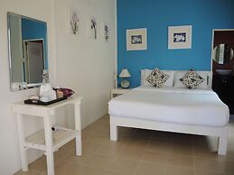 The C Samet Beach Resort