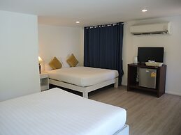 The C Samet Beach Resort