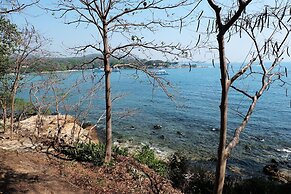 The C Samet Beach Resort