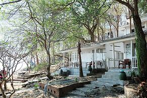 The C Samet Beach Resort