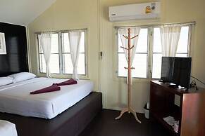 The C Samet Beach Resort