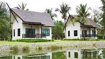 Khao Lak Blue Lagoon Resort