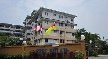 Seri Bulan Condominium