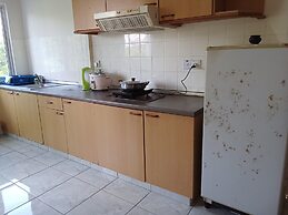 Seri Bulan Condominium