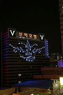 V Hotel