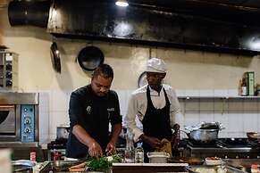 Heaven Restaurant & Boutique Hotel