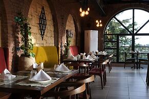 Club Paradiso Hotel