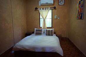 Mani Home Guesthouse