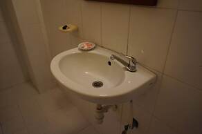 Mani Home Guesthouse