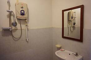 Mani Home Guesthouse