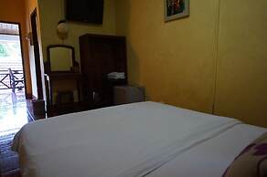 Mani Home Guesthouse