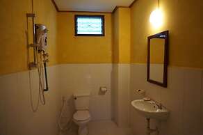 Mani Home Guesthouse