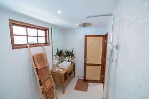 The Gili Beach Resort