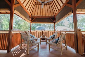 The Gili Beach Resort