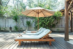 The Gili Beach Resort