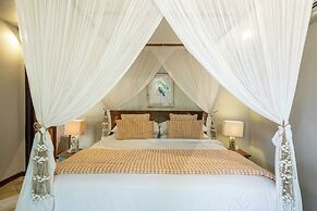 The Gili Beach Resort