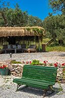 Cunda Battalos Küçük Otel