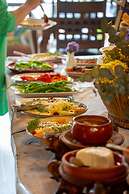 Cunda Battalos Küçük Otel