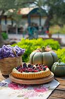 Cunda Battalos Küçük Otel