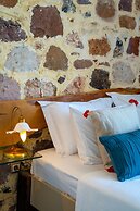 Cunda Battalos Küçük Otel