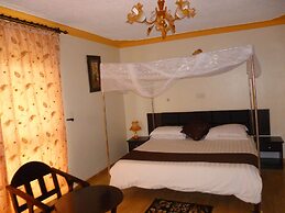 Askay Hotel Suites