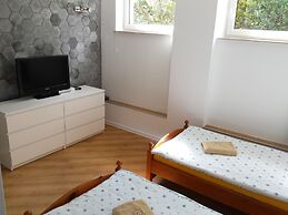 Villa SART Apartments & Guest Rooms