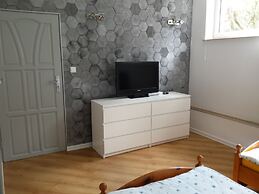 Villa SART Apartments & Guest Rooms