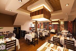 Inti Punku MachuPicchu Hotel & Suites