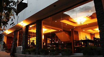 Inti Punku MachuPicchu Hotel & Suites