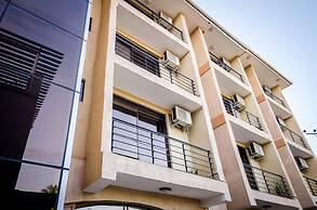 Marie's Royale Hotel