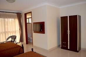 Marie's Royale Hotel