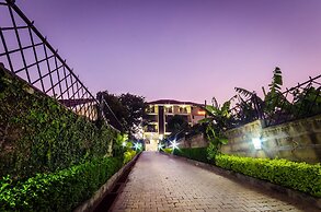 Marie's Royale Hotel