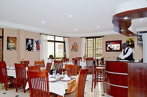 Marie's Royale Hotel