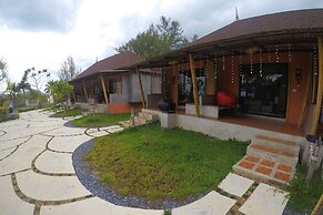 Coco Cape Lanta Resort