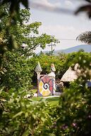 Paradise Hotel Boutique & Lounge