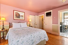 After Eight Bed and Breakfast